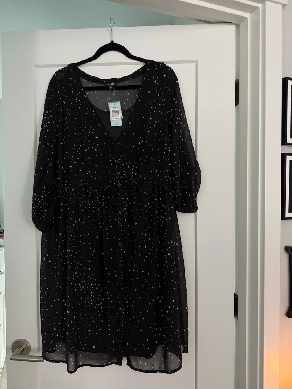 torrid Black Star-Print V-Neck Midi Dress